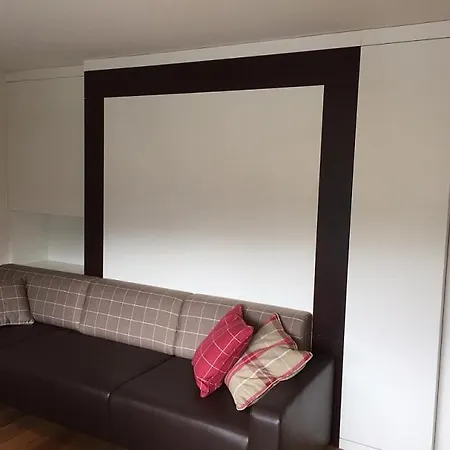 Haus Allod 201 Gretler アパート *