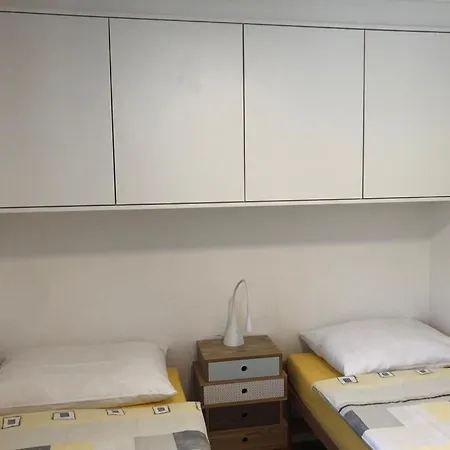 Haus Allod 201 Gretler アパート